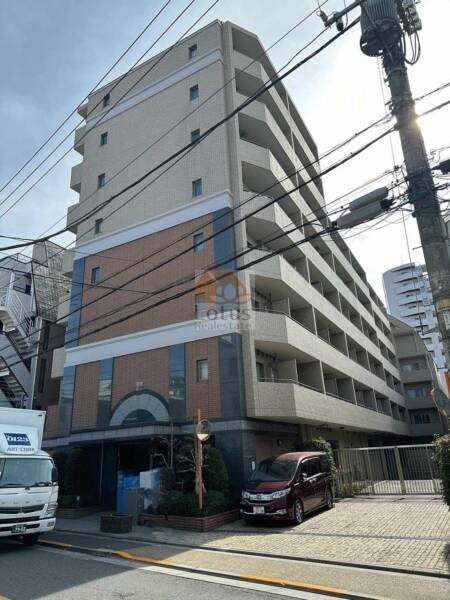 サンパレス駒込壱番館外観３｜サンパレス駒込壱番館は、平成２１年築の８階建てのマンションです。