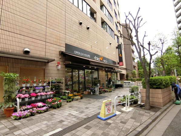 文京区小石川３丁目周辺アプローチ6｜小石川ザレジデンスイーストスクエアには、「ダイエー小石川店」が出てきたら、その手前を左折です。