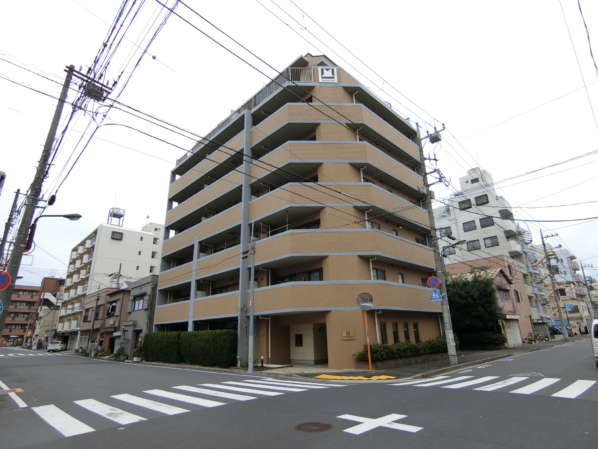 モンファイエ菊川外観・共用部3｜モンファイエ菊川は平成１２年築の７階建てのマンションです。「菊川」駅から徒歩４分、三目通りを一本入った住宅地にあります。