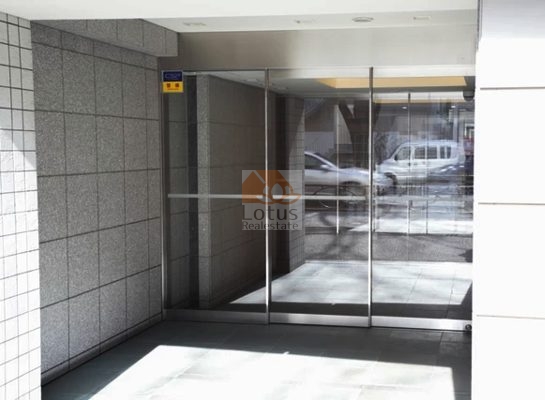 グランシーナ八幡山リスパイアエントランス２｜京王線「八幡山」駅から徒歩4分です。