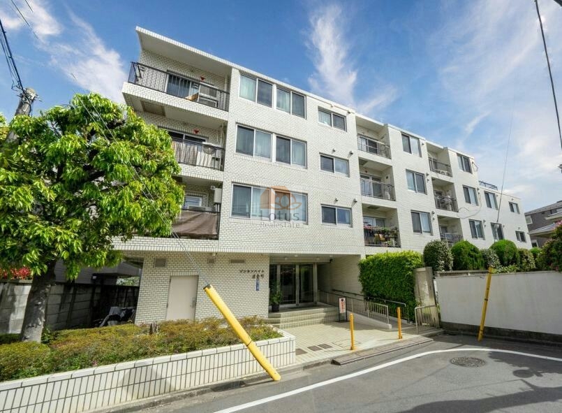 ゾンネンハイム方南町外観4｜ゾンネンハイム方南町は昭和57年築で、4階建てのマンションです。