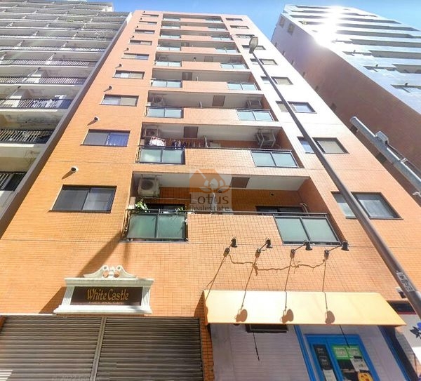 フラッツ池袋は昭和62年築、10階建のマンションです。
