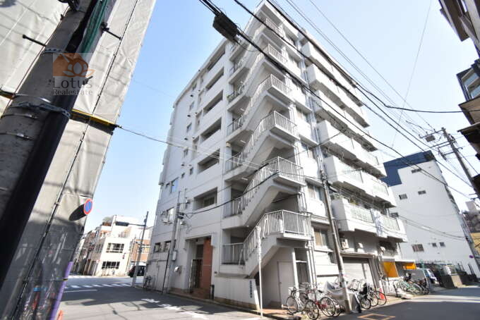 リバーサイドハイツ外観2｜リバーサイドハイツは昭和55年築、８階建てのマンションです。