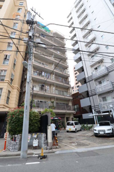 浅草橋フラワーホーム外観2｜総武線「浅草橋」駅、都営浅草線「蔵前」駅などが利用できます。