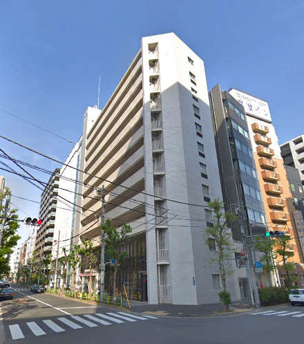 中銀日本橋マンシオン外観１｜中銀日本橋マンシオンは１１階建てマンションです。「人形町」駅から徒歩３分、４駅５路線利用可の好立地です。事務所としても利用もできます。