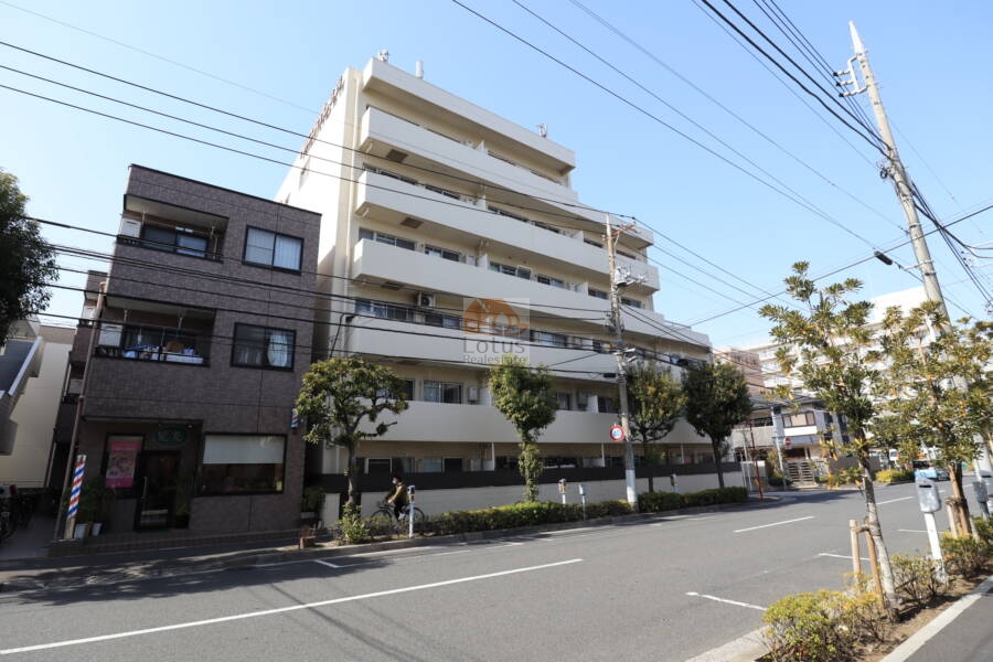 ニックハイム葛西外観1｜ニックハイム葛西は、1982年（昭和57年） 4月に建てられた6階建てのマンションです。