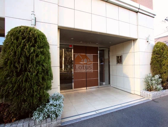 ドルフ船堀エントランス１｜船堀街道沿いに立地します。