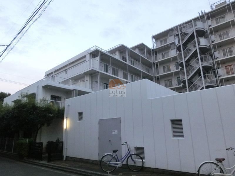 ニックハイム渋江公園2｜ニックハイム渋江公園は７階建てのマンションです。渋江公園の近くの住宅街にあります。京成立石駅までフラットな道のり徒歩１０分圏内です。