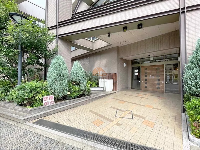 エリム春日町エントランス1