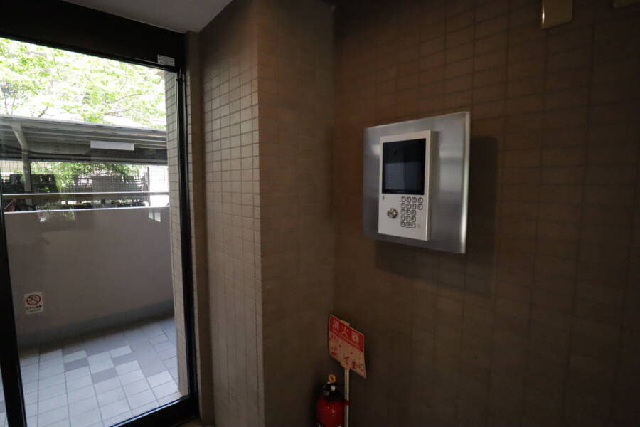 エスバイエルマンション錦糸町共用部2｜オートロックです。
