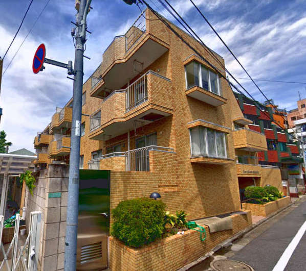 ライオンズマンション桜台外観｜ライオンズマンション桜台は４階建てのマンションです。「桜台」駅から徒歩３分、練馬駅、新桜台駅も徒歩圏内です。
