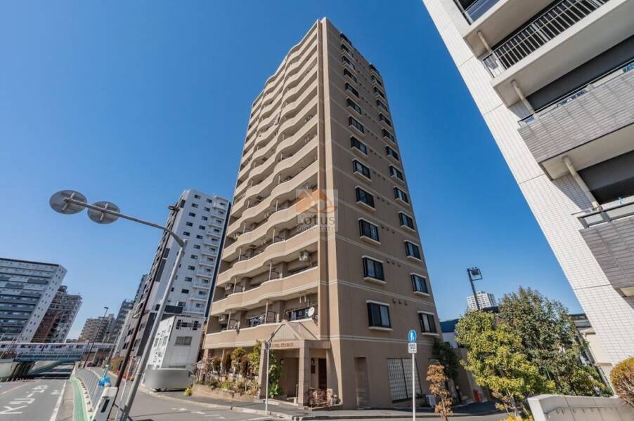 パルロイヤル北千住外観２｜パルロイヤル北千住は、平成10年築、14階建てのマンションです。