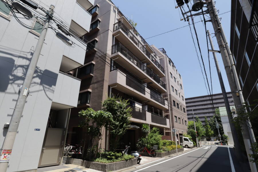 エスバイエルマンション錦糸町外観1｜エスバイエルマンション錦糸町は平成８年築、7階建てのマンションです。