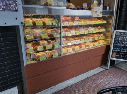 アヤセベーカリー｜徒歩1分にパン屋さん「アヤセベーカリー」があります。