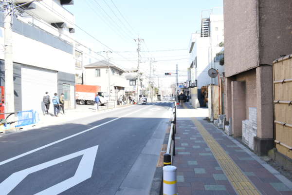 西が丘サニーハイツアプローチ5｜歩いて５分くらいです。