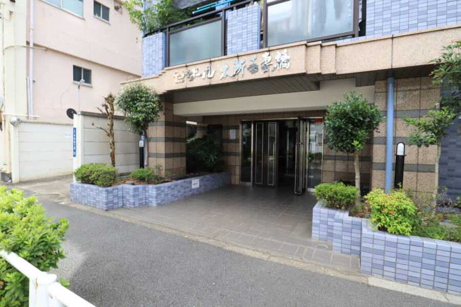 セザール本所吾妻橋エントランス1｜本所吾妻橋駅、とうきょうスカイツリー駅が利用できます。