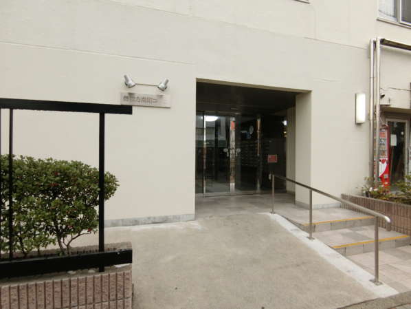藤和方南町コープ外観・共用部4｜エントランスです。