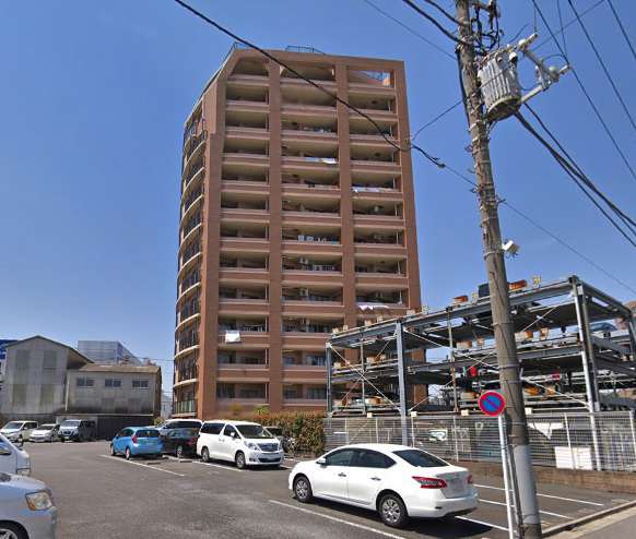 グランシティ新小岩親水公園外観｜敷地内に機械式駐車場があります。
