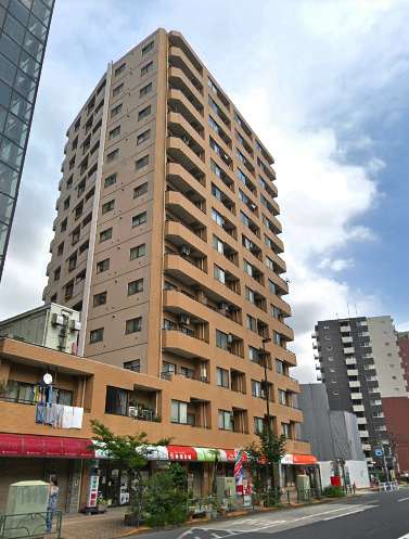 藤和東池袋コープ外観｜藤和東池袋コープは１４階建てのマンションです。「東池袋」駅から徒歩１分です。サンシャインシティまで徒歩５分です。