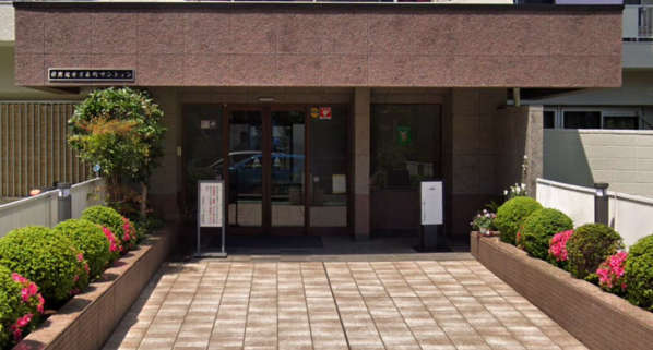 日商岩井方南町マンションエントランス１