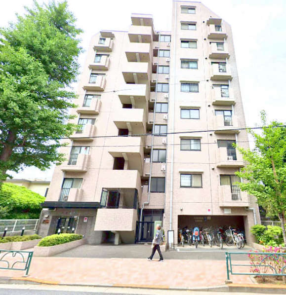 ルーブル笹塚外観１｜ルーブル笹塚は平成９年築、地上９階建てのマンションです。中野通りに面しています。京王線・笹塚駅、幡ヶ谷駅が徒歩圏内です。