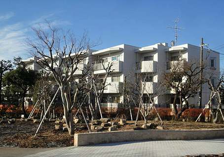 荻窪リッツハウス｜荻窪リッツハウスは３階建ての低層マンションです。