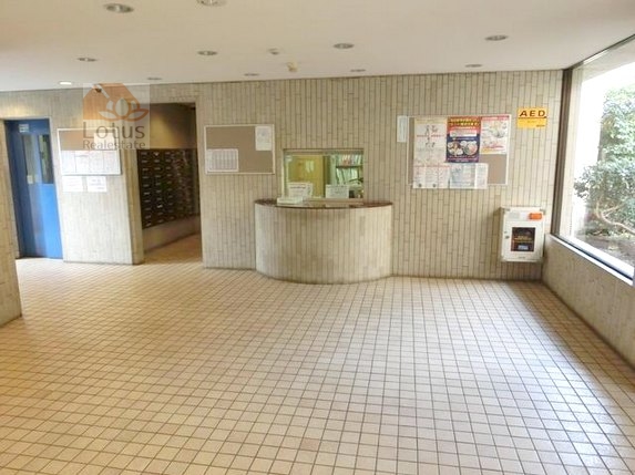 ハイラーク新赤羽_エントランス2｜エントランスホールです。