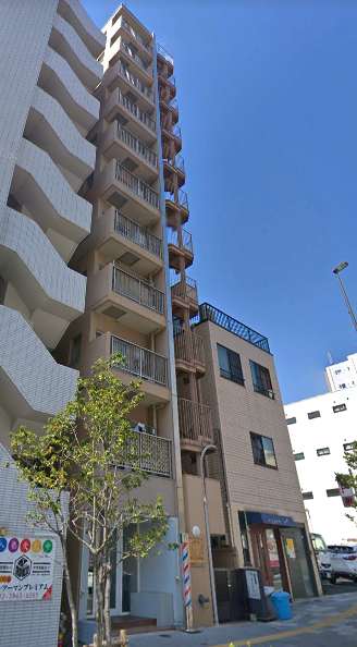 日興パレス文京第３外観５｜日興パレス文京第３は１１階建てのマンションです。春日通りに面しています。