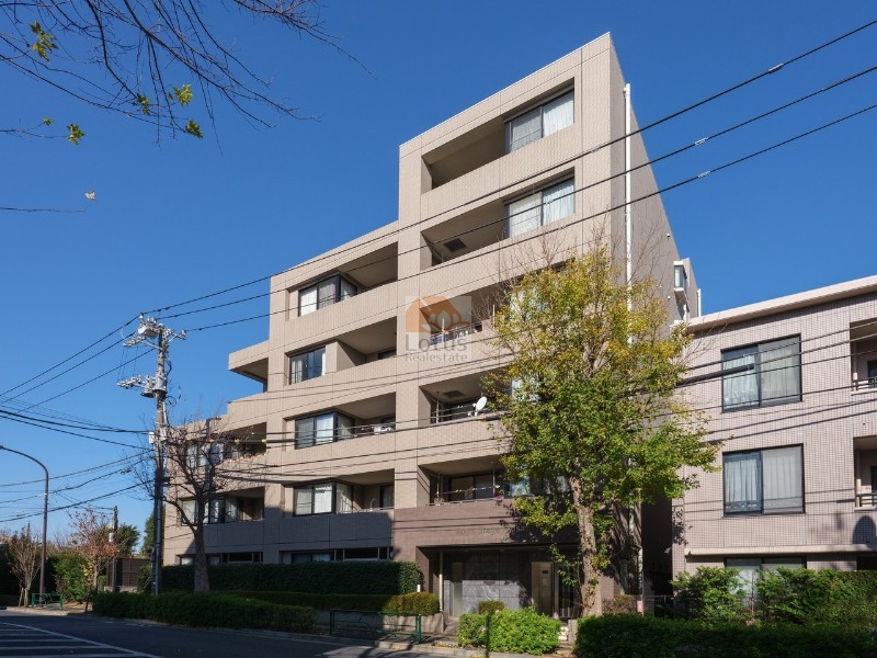 ロイヤルステージ井草外観６｜ロイヤルステージ井草は平成10年築、6階建てのマンションです。