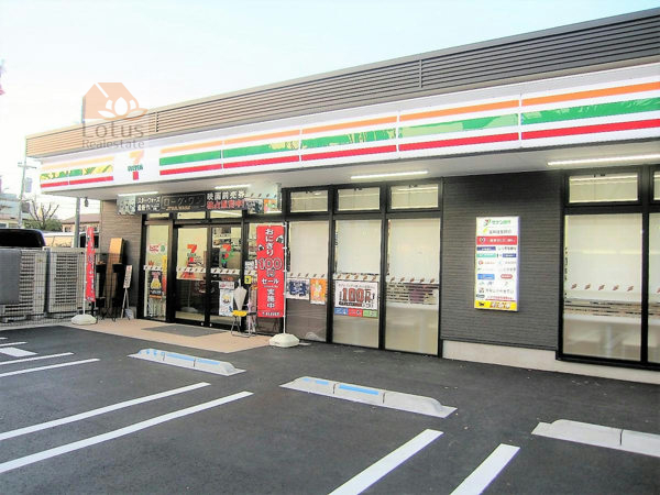 セブンイレブン 足立竹の塚２丁目店