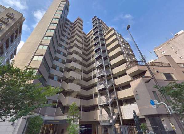 ライオンズプラザ新板橋外観１｜ライオンズプラザ新板橋は平成11年築、14階建てのマンションです。