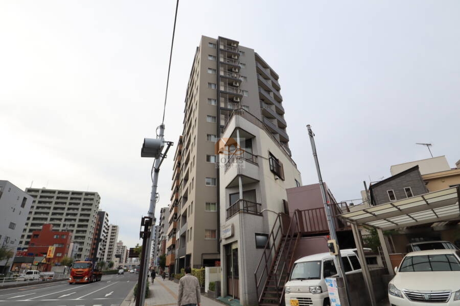 ディークラディア亀戸ブリエア外観2｜京葉道路沿いにあります。