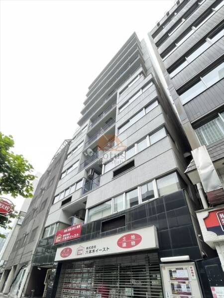 クレール六本外観4｜クレール六本木は昭和56年築、11階建てのマンションです。