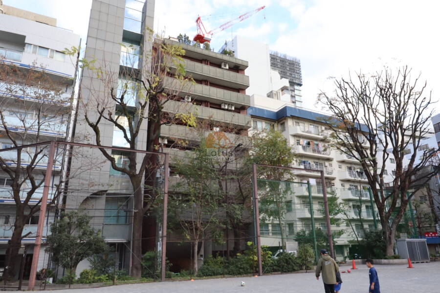 サンサーラ御苑外観2