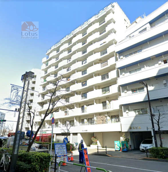 クレール池袋外観２｜クレール池袋は昭和６０年築、１２階建てのマンションです。池袋駅から近くて利便性良好です。