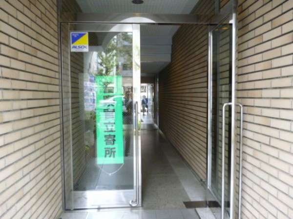 シルバープラザ白山エントランス｜エントランスです。