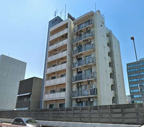 シティプラザ南麻布外観５｜東側は首都高が走っています。