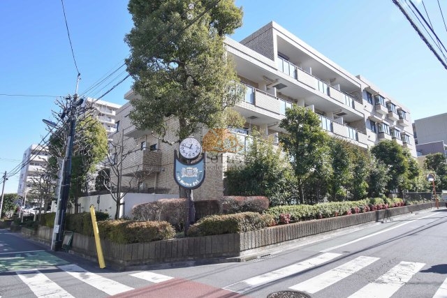 ライオンズガーデン富士見台外観１｜ライオンズガーデン富士見台は5階建てのマンションです。
