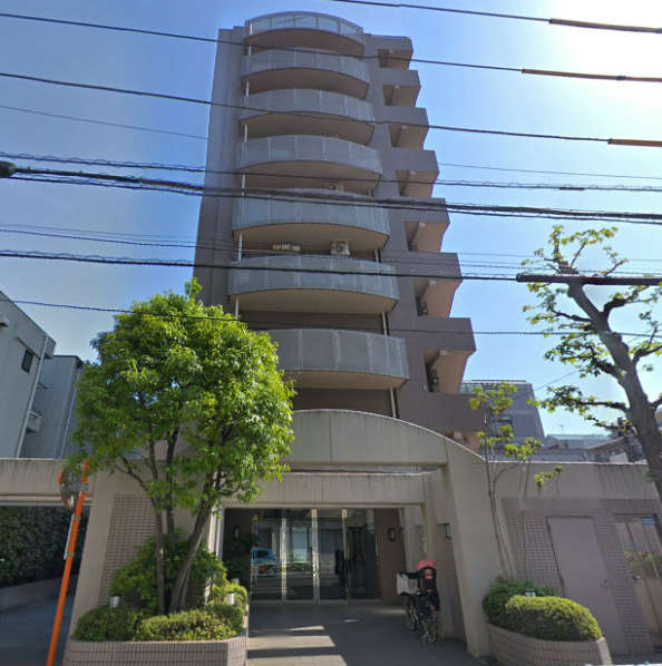 ルイシャトレ錦糸町外観１｜ルイシャトレ錦糸町は平成８年築の１０階建てのマンションです。菊川駅と住吉駅の中間にあり、錦糸町駅も徒歩圏内です。
