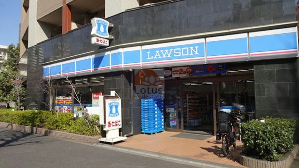 ローソン 代々木西参道店3