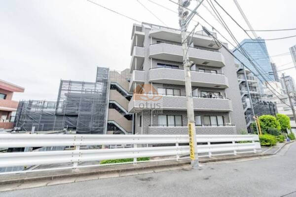 ライオンズマンション中野坂上シティ外観１｜ライオンズマンション中野坂上シティは、平成11年築、7階建てのマンションです。