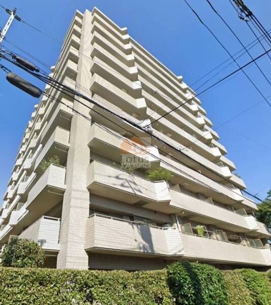 武蔵関シティハウス外観２｜武蔵関シティハウスは平成3年築、11階建てのマンションです。