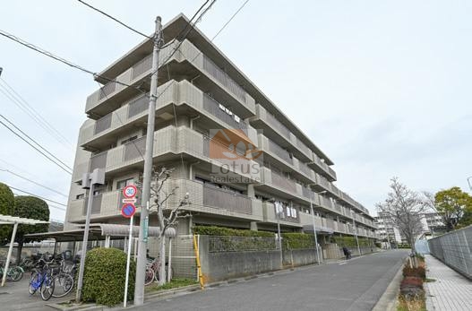 西葛西パーク・ホームズ外観５｜西葛西パーク・ホームズは1988年（昭和63年）築、5階建てです。