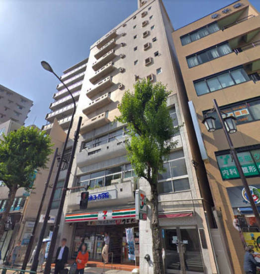 文化堂ビル・荻窪住宅外観１｜文化堂ビル荻窪住宅は１０階建てのマンションです。青梅街道沿いにあります。荻窪駅から徒歩３分の利便性のより立地です。