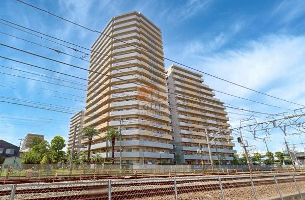 ライオンズタワー竹の塚ガーデン外観４ (1)｜ライオンズタワー竹の塚ガーデンは東武伊勢崎線沿線に立地します。