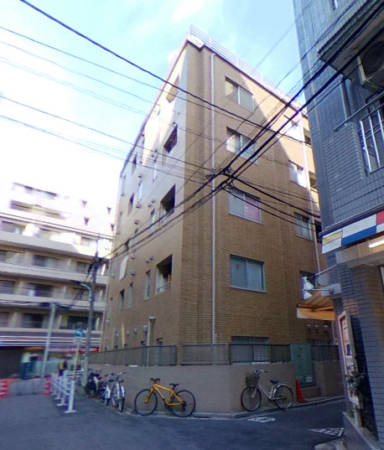 麻布十番ロイヤルプレイス外観２｜上記とは反対側の外観です。建物の前にすぐセブンイレブンがあります。