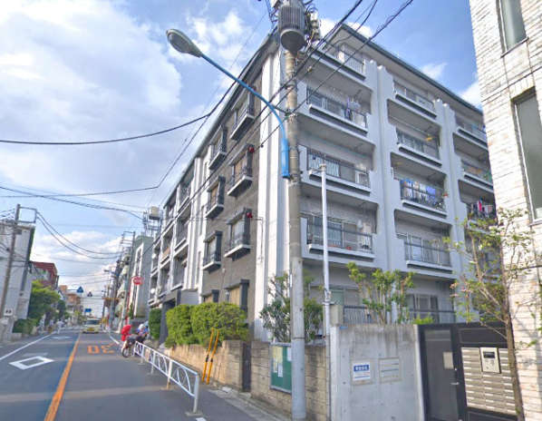 西落合苑外観２｜西落合苑は５階建てのマンションです。落合南長崎駅が徒歩圏内です。近隣には哲学堂公園があります。