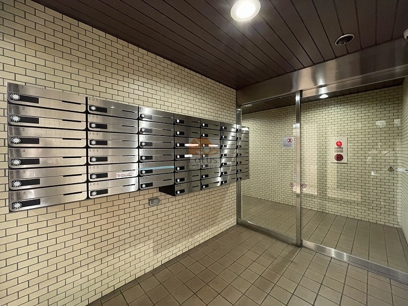 ライオンズマンション浅草駅前共用部６
