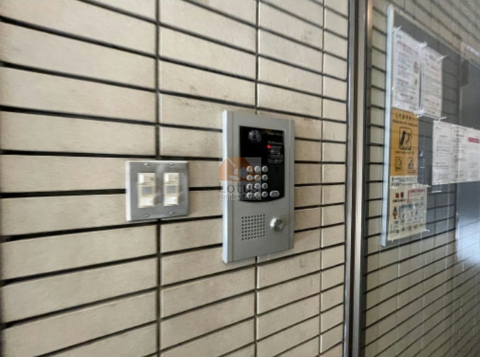日伸西荻プラザオートロック｜オートロック付きで安心です。