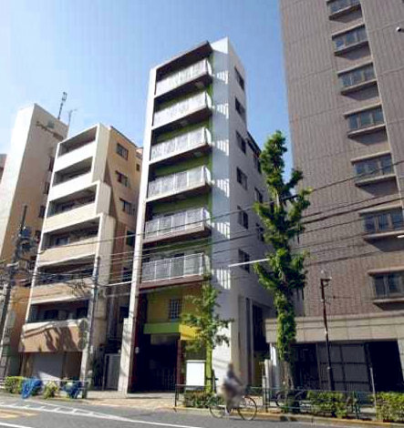 キュスティーヌ１８目白学園通り外観１｜キュスティーヌ１８目白学園通りは平成２３年築、地上８階建てのマンションです。目白通り沿いにあります。副都心線・雑司ヶ谷駅が目の前にあり便利です。目白通りをまっすぐ山手線・目白駅まで歩けます。